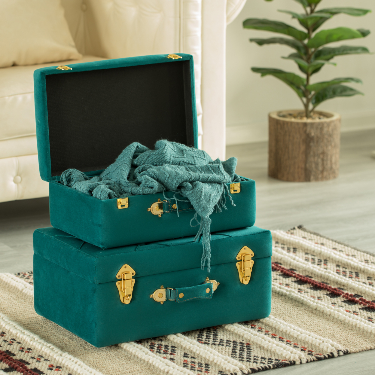 Decorative Tufted Velvet Suitcase Treasure Chest Set Of 2 - Green