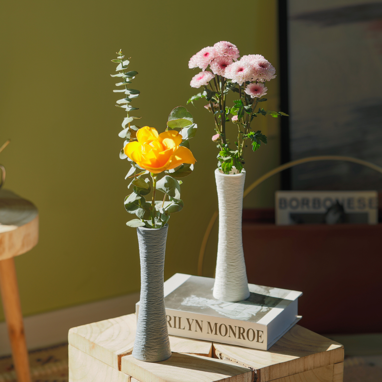 Contemporary Ceramic Textured Slim Hourglass Shape Table Vase Flower Holder - White