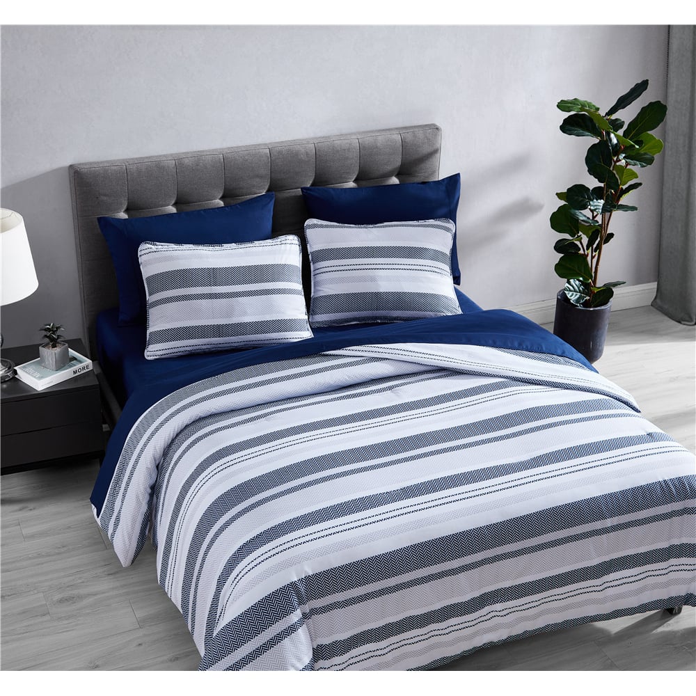 Cedar 7 Piece bed in a bag Comforter Set and Sheet Set Gray & Navy - Queen