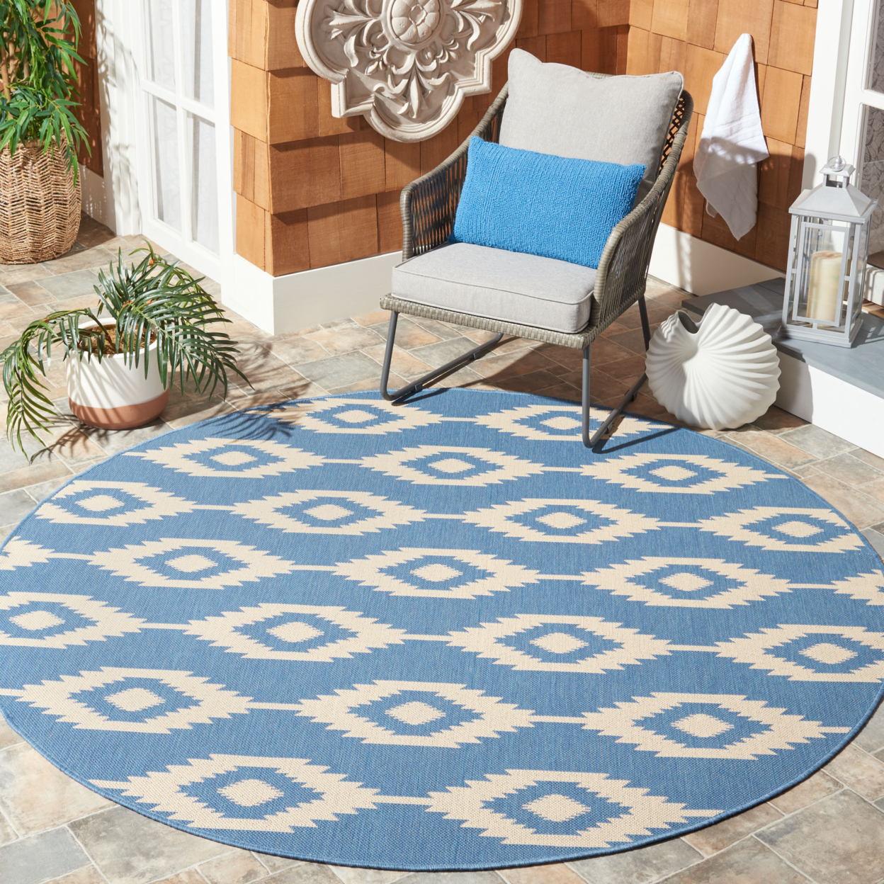 SAFAVIEH Indoor Outdoor BHS171N Beach House Cream / Blue Rug