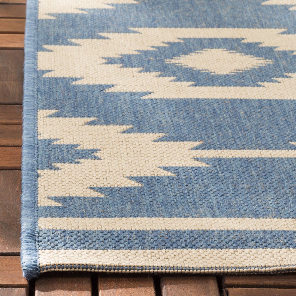 SAFAVIEH Indoor Outdoor BHS171N Beach House Cream / Blue Rug