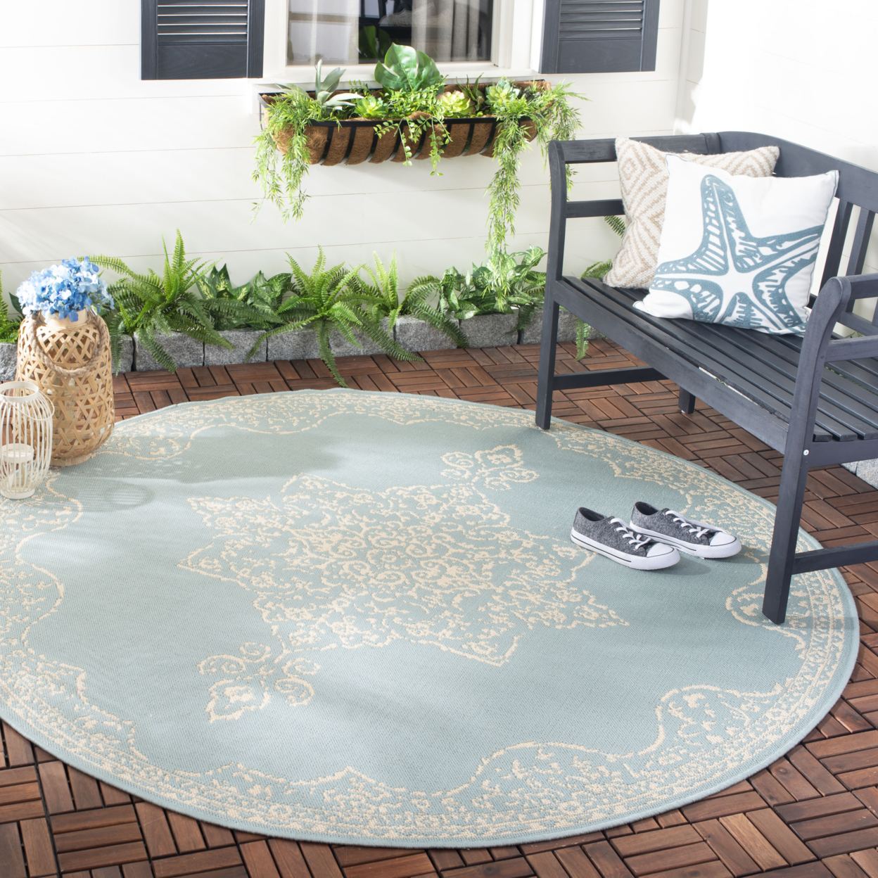 SAFAVIEH Indoor Outdoor BHS180L Beach House Cream / Aqua Rug