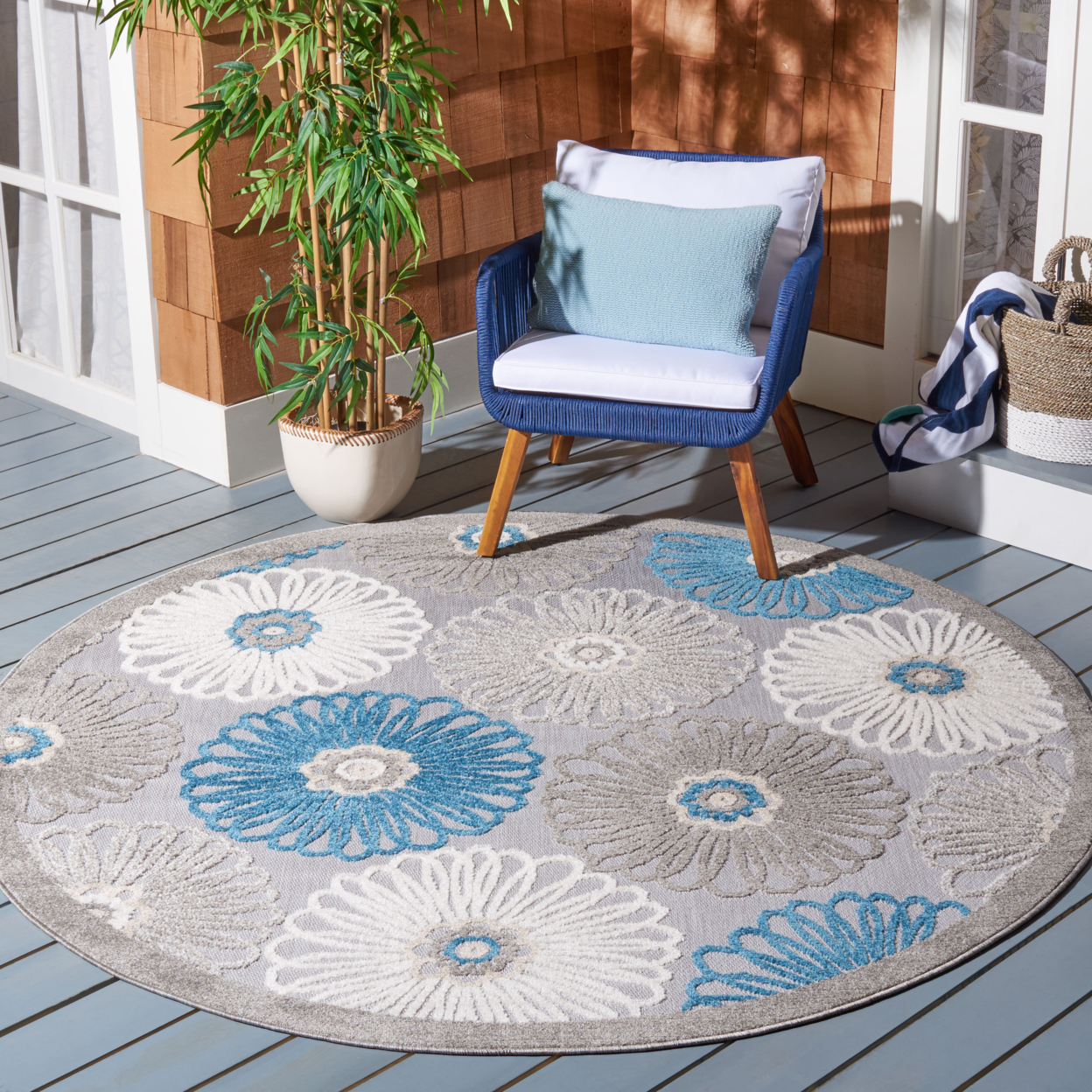 SAFAVIEH Outdoor CBN676B Cabana Collection Beige / Blue Rug