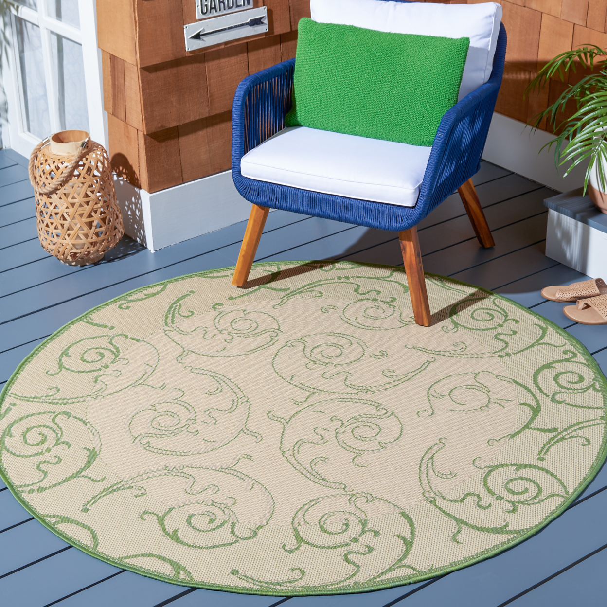 SAFAVIEH Outdoor CY2665-1E01 Courtyard Natural / Olive Rug