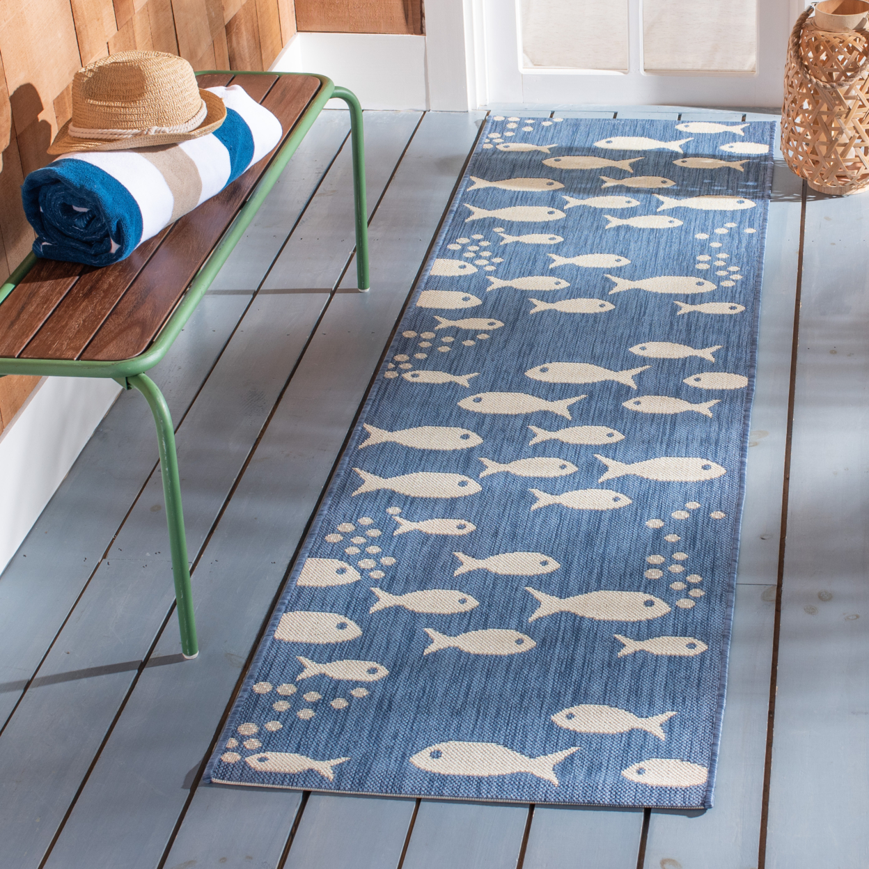 SAFAVIEH Indoor Outdoor CY6012-233 Courtyard Blue / Beige Rug