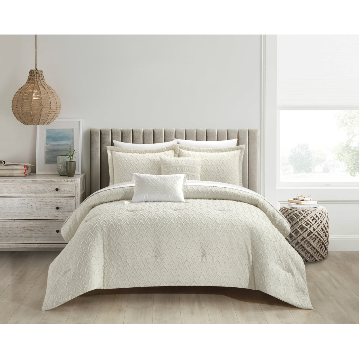Deign 5 Piece Comforter Set Clip Jacquard Geometric Pattern Design Bedding - Beige, Queen