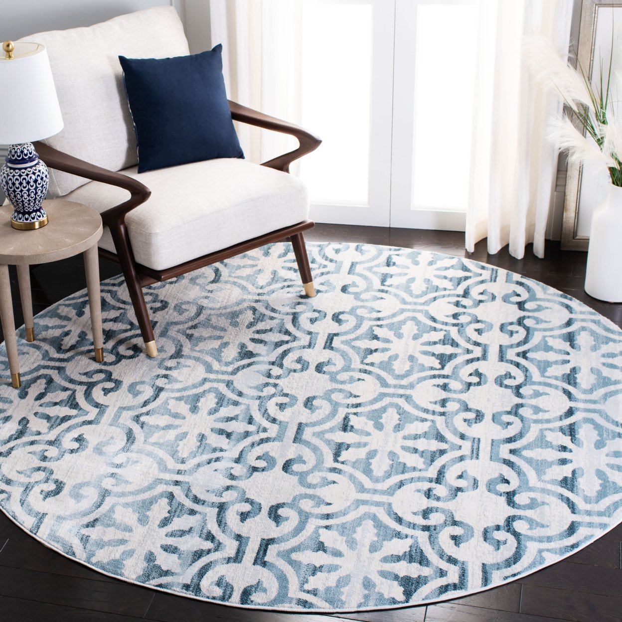 SAFAVIEH Isabella Collection ISA956N Navy / Ivory Rug - 6-7 X 6-7 Square