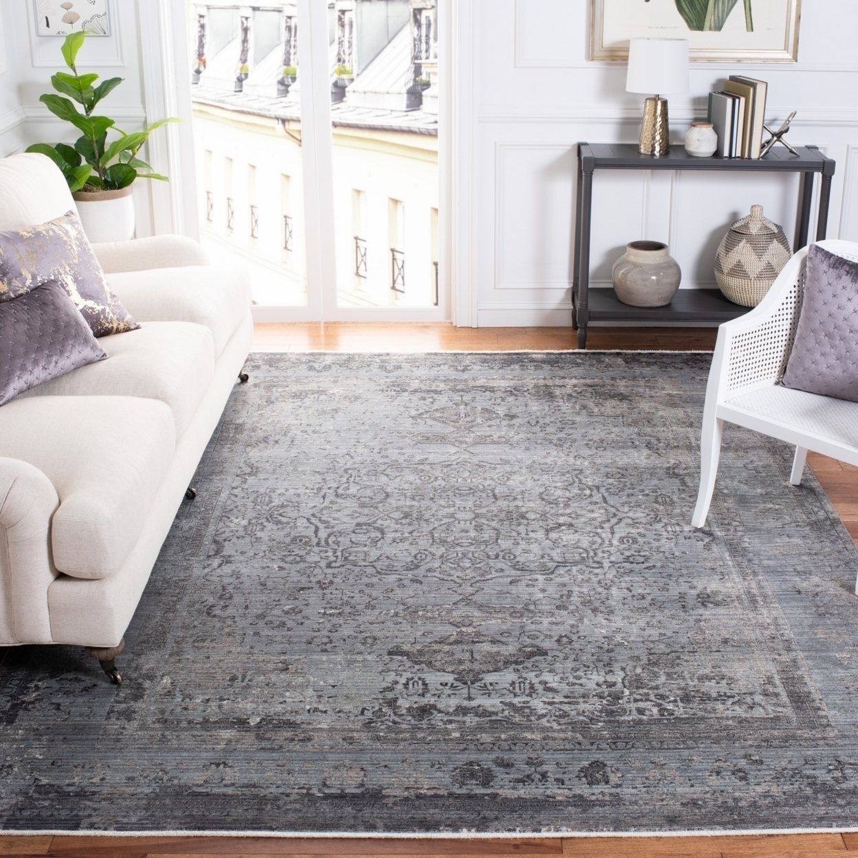 SAFAVIEH Eclipse Collection ECL134F Grey / Charcoal Rug - 8 X 10