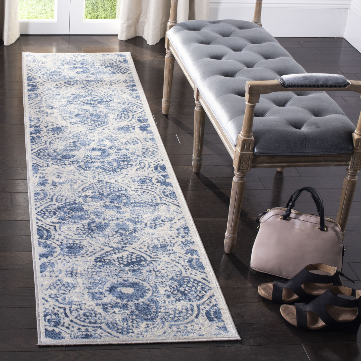 SAFAVIEH Brentwood Collection BNT862D Cream / Blue Rug - 9 X 12