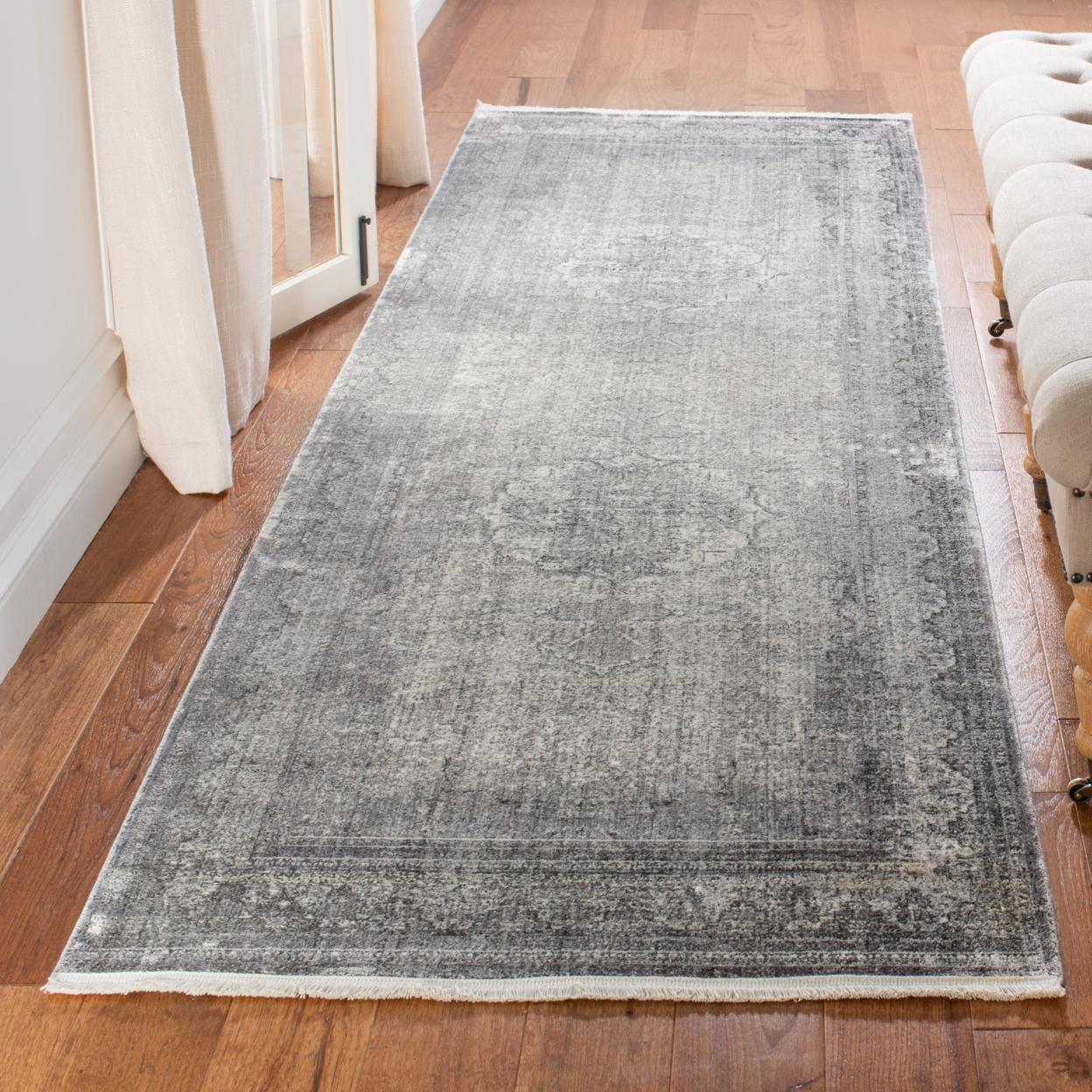 SAFAVIEH Eclipse Collection ECL134A Ivory / Charcoal Rug - 9 X 12