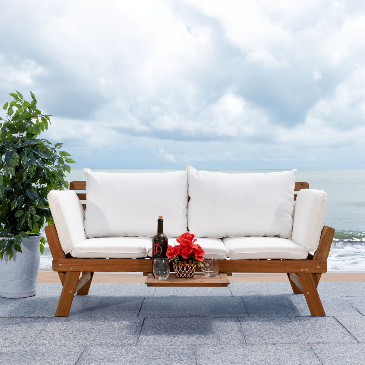 SAFAVIEH Outdoor Collection Emely Outdoor Daybed Natural / Beige