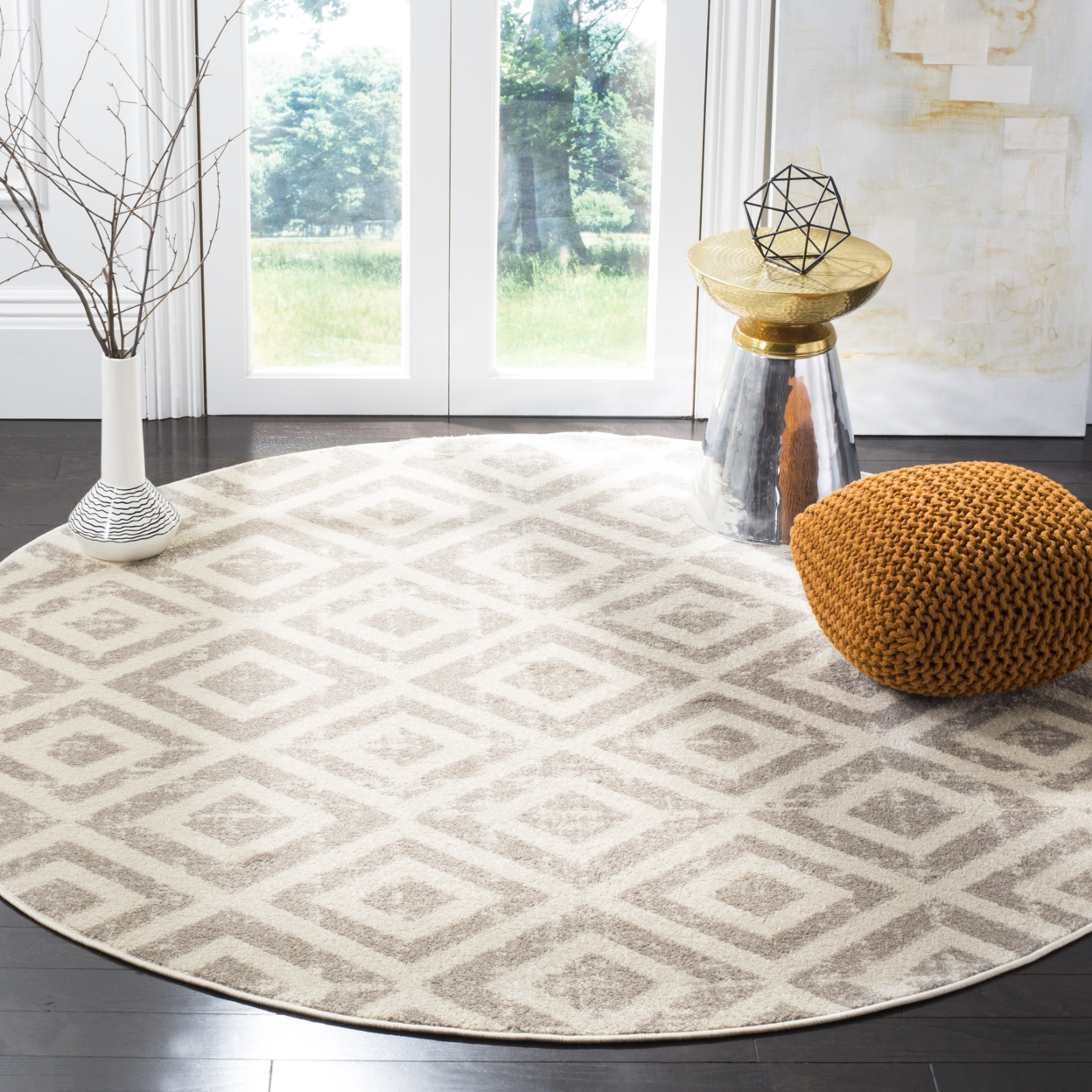 SAFAVIEH Amsterdam Collection AMS105A Ivory / Mauve Rug - 5' 1 Round