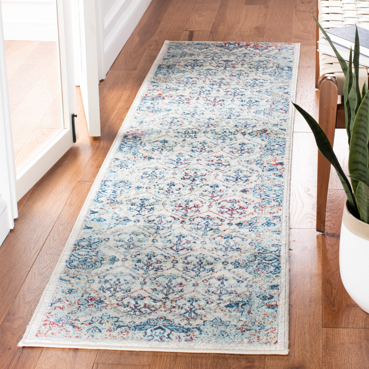 SAFAVIEH Brentwood Collection BNT869A Ivory / Blue Rug - 4 X 6