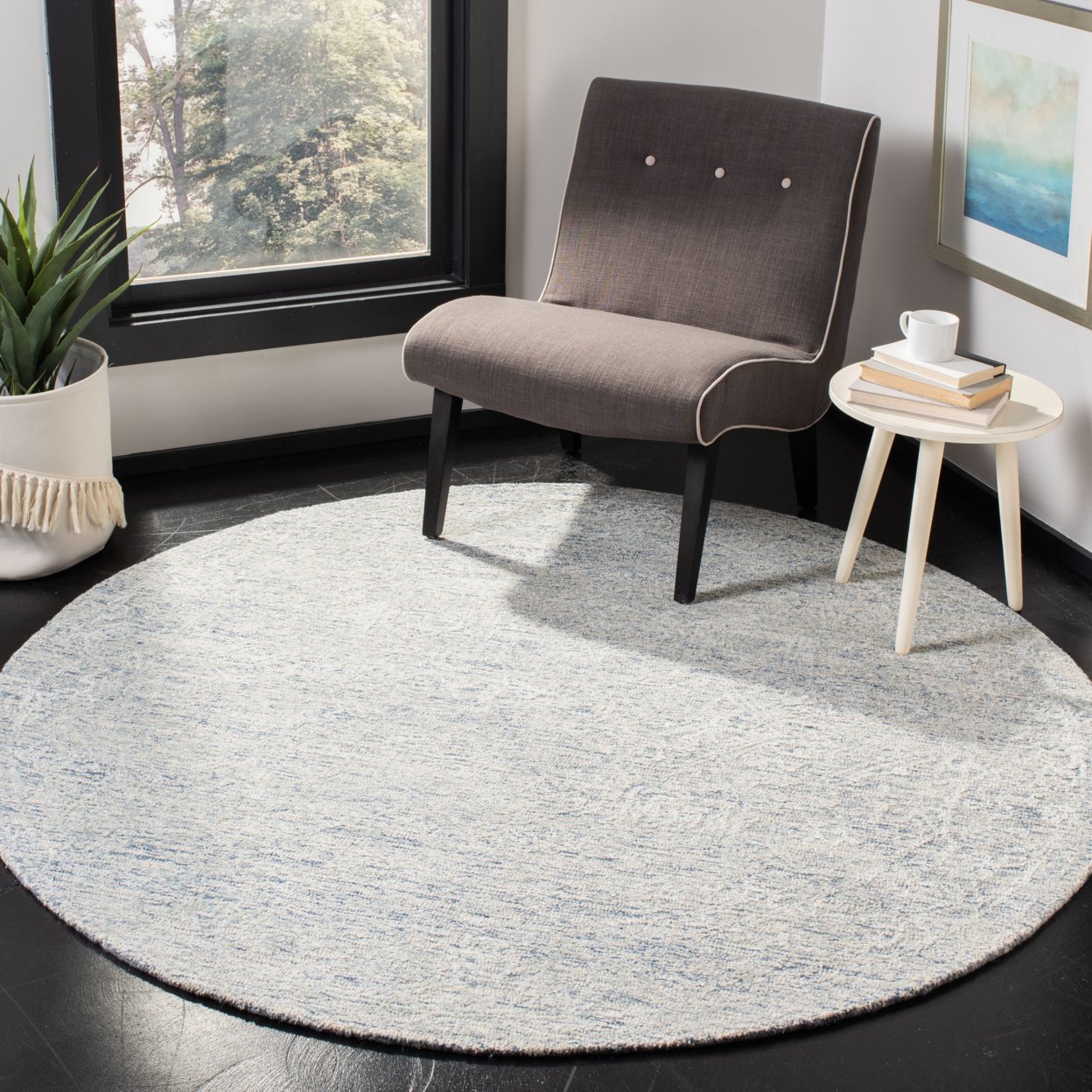 SAFAVIEH Glamour Collection GLM537M Blue / Ivory Rug - 6' Round