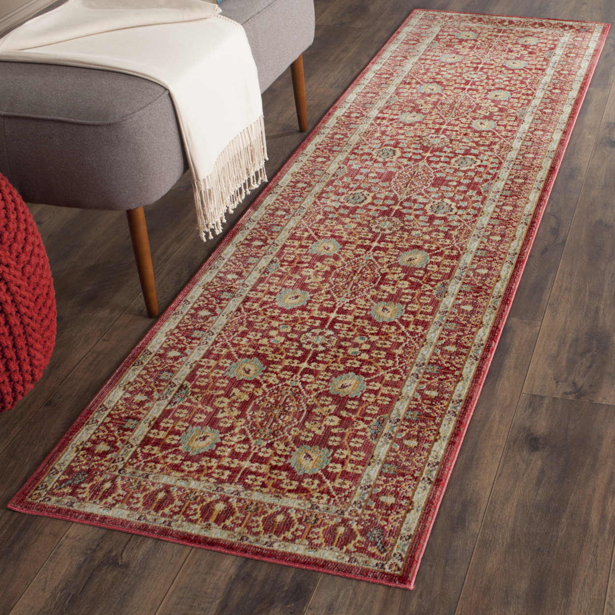SAFAVIEH Valencia Collection VAL120R Red / Red Rug - 2' 3 X 12'