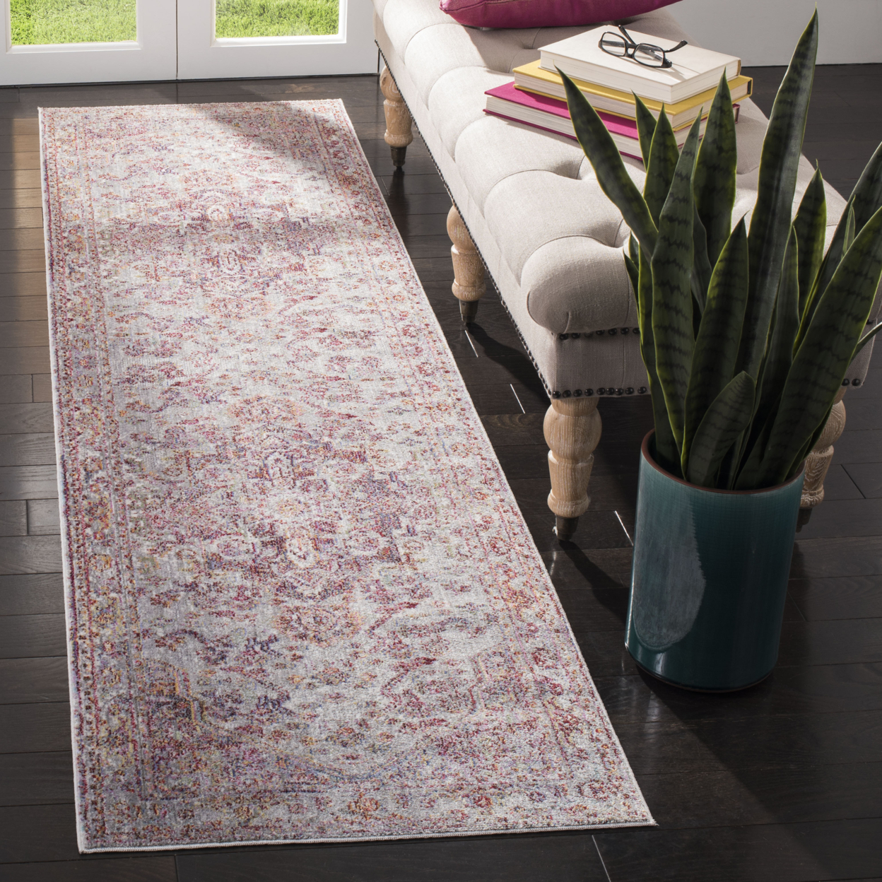 SAFAVIEH Valencia Collection VAL163S Ivory / Red Rug - 5' 1 X 7' 6
