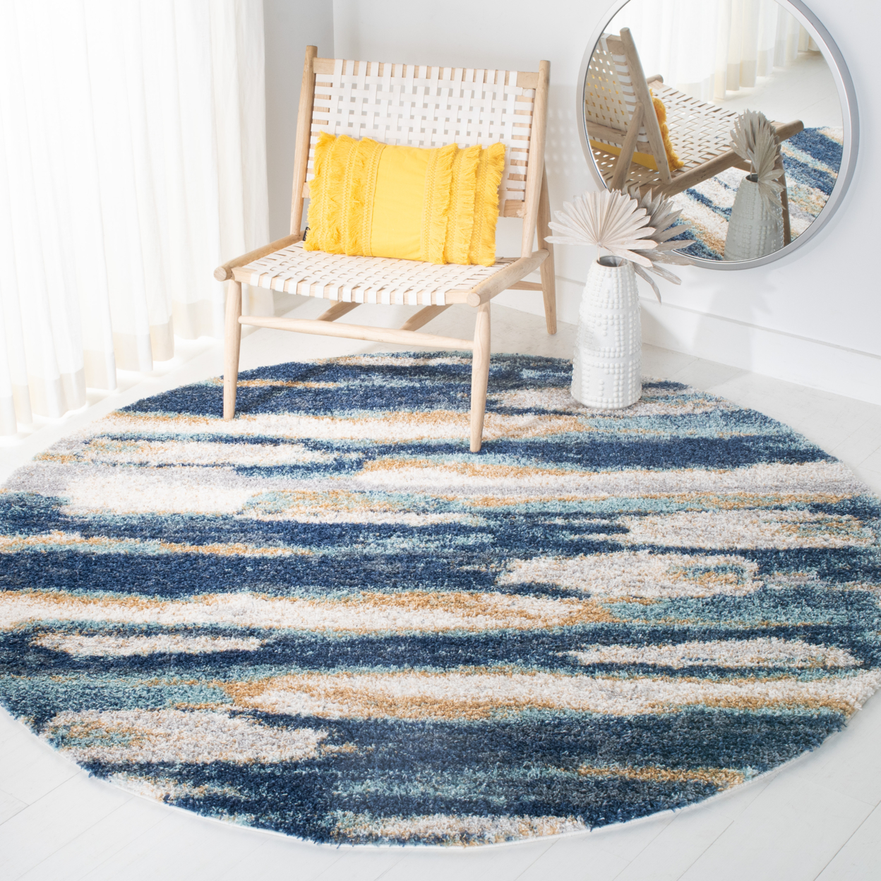 SAFAVIEH Calista Collection CAL108M Blue / Ivory Rug - 6' 7 Round