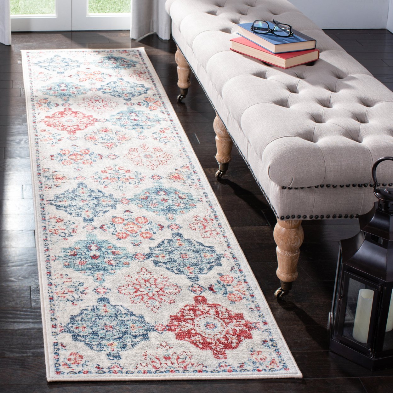 SAFAVIEH Brentwood Collection BNT815A Cream / Blue Rug - 8' X 10'