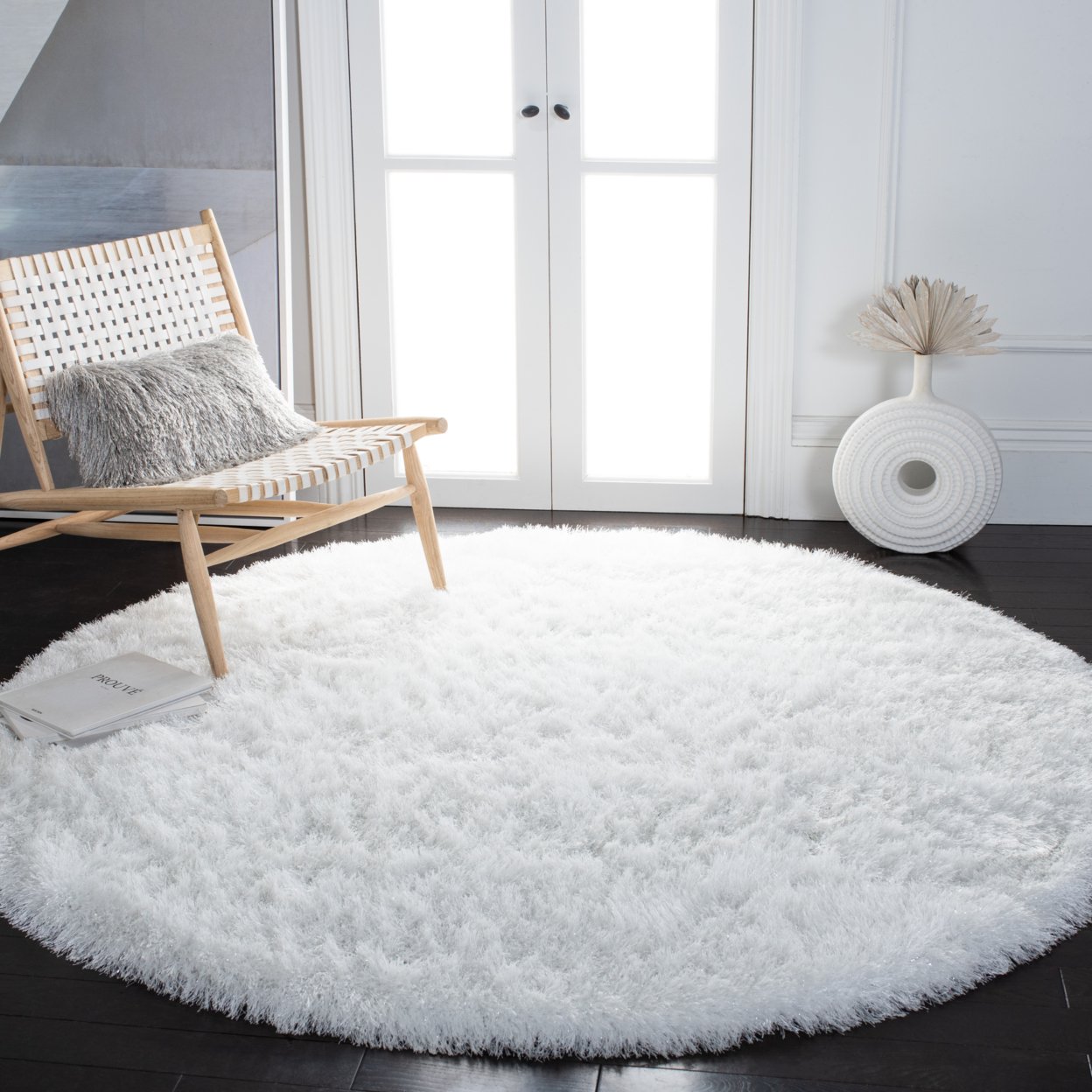 SAFAVIEH Vegas Shag Collection VGS868A Ivory Rug - 6' 7 Round