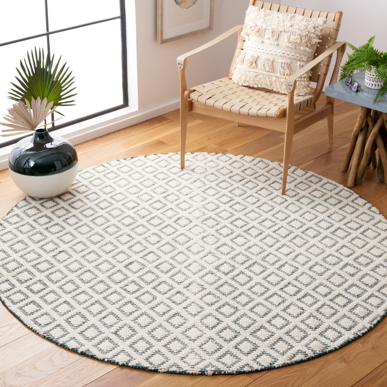 SAFAVIEH Vermont VRM304Y Handwoven Ivory / Green Rug - 6' Square