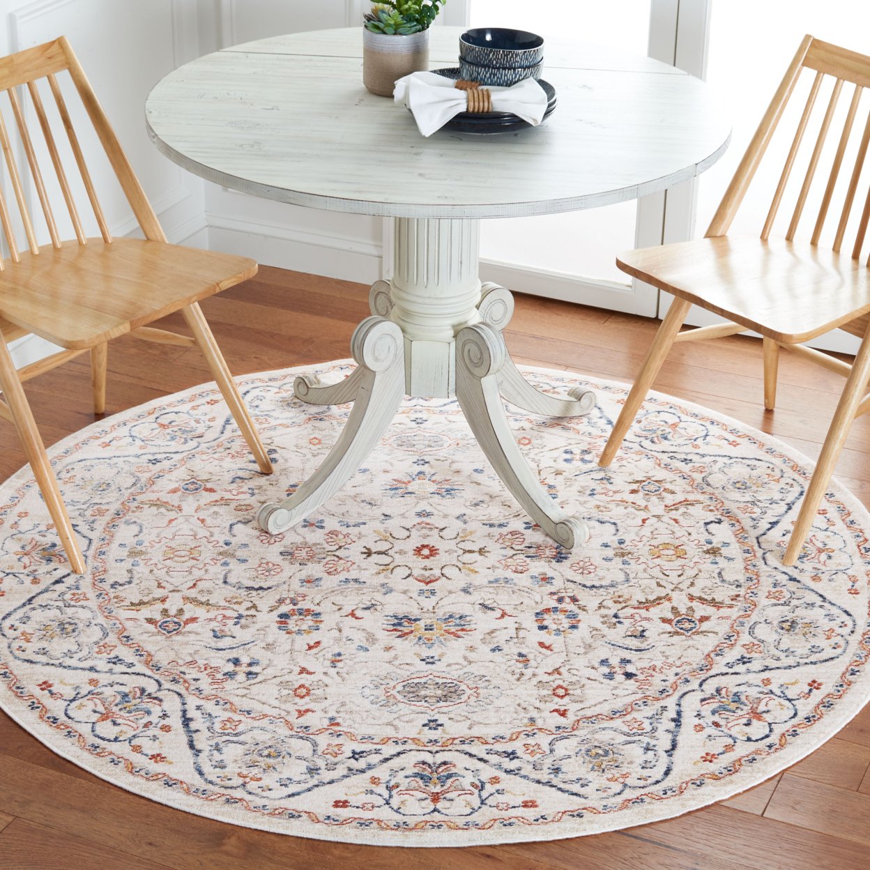 SAFAVIEH Olympia Collection OPA210A Ivory / Navy Rug - 4 X 6