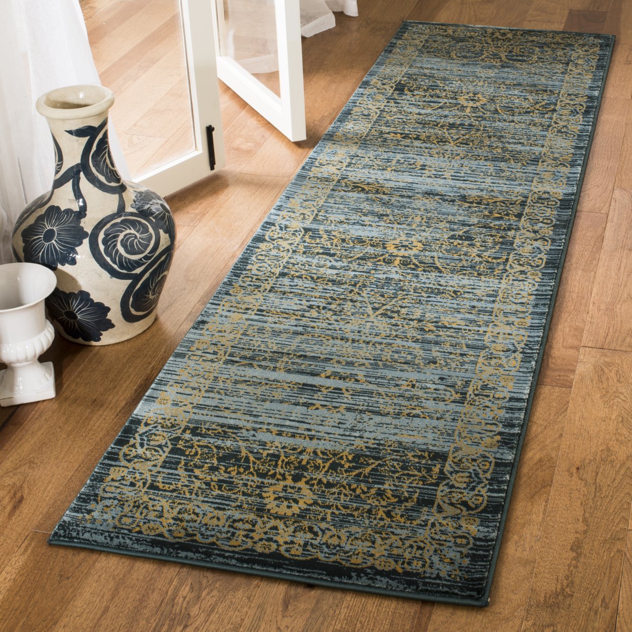 SAFAVIEH Serenity Collection SER214C Turquoise / Gold Rug - 3' 3 X 5' 3