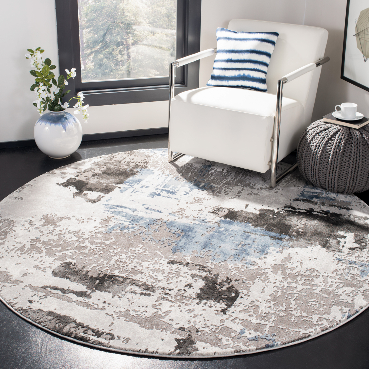 SAFAVIEH Craft Collection CFT820F Grey / Blue Rug - 6'-7 X 6'-7 Square