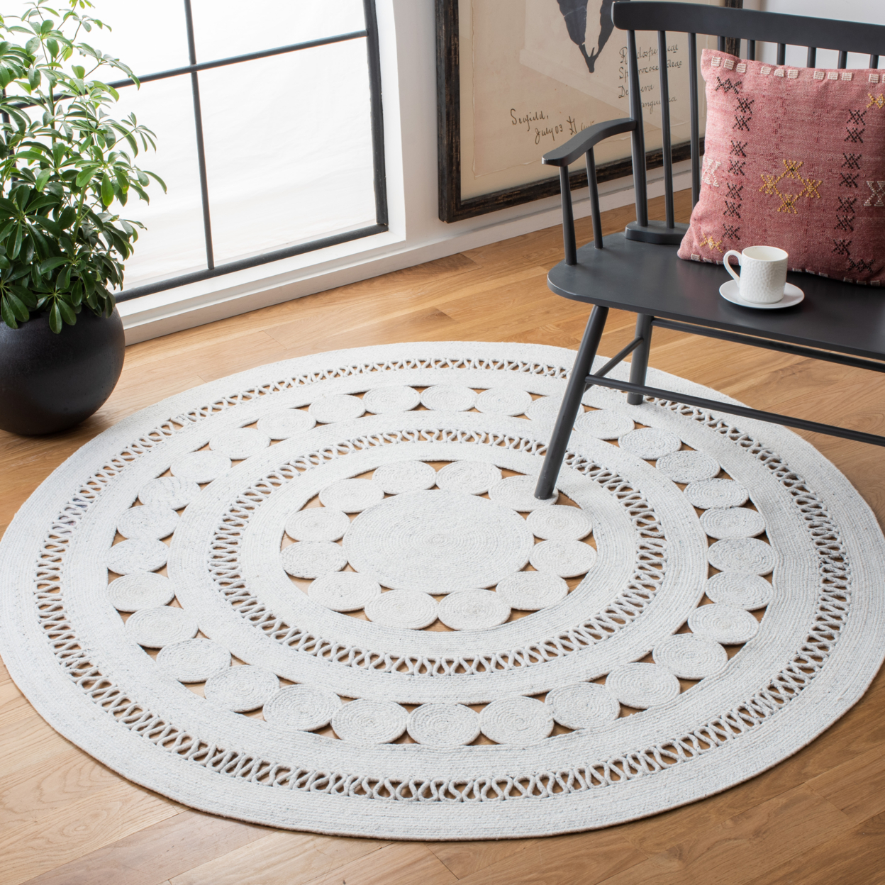 SAFAVIEH Cape Cod Collection CAP222A Handwoven Ivory Rug - 6' Round