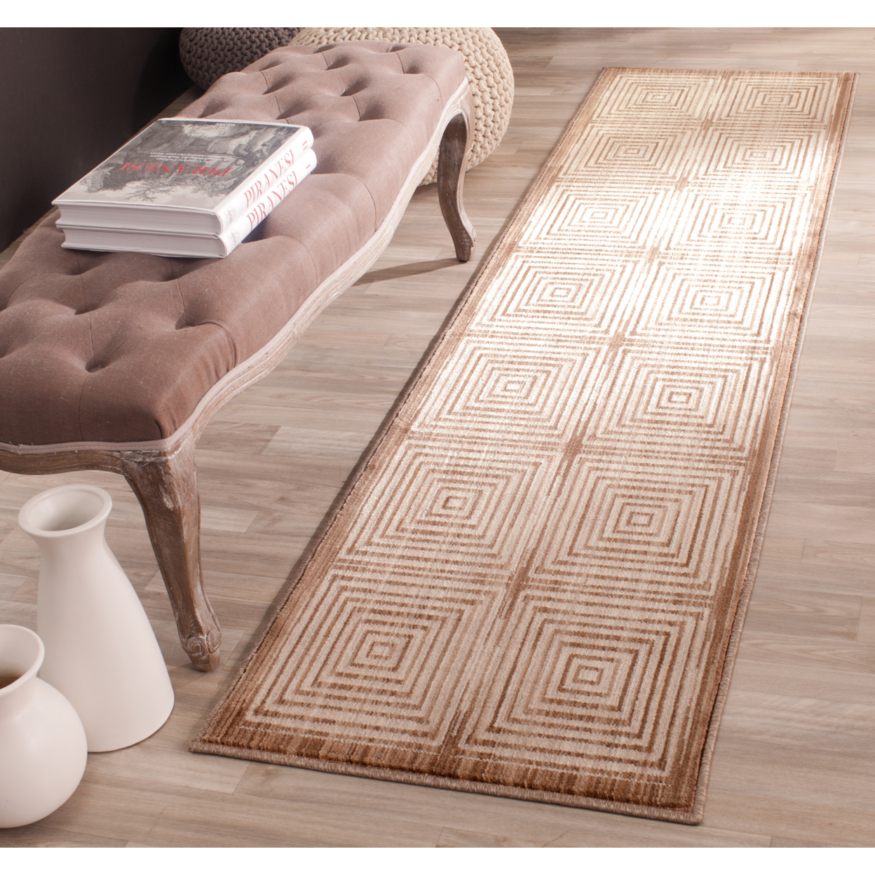 SAFAVIEH Infinity Collection INF569B Brown / Beige Rug - 5' 1 X 7' 6