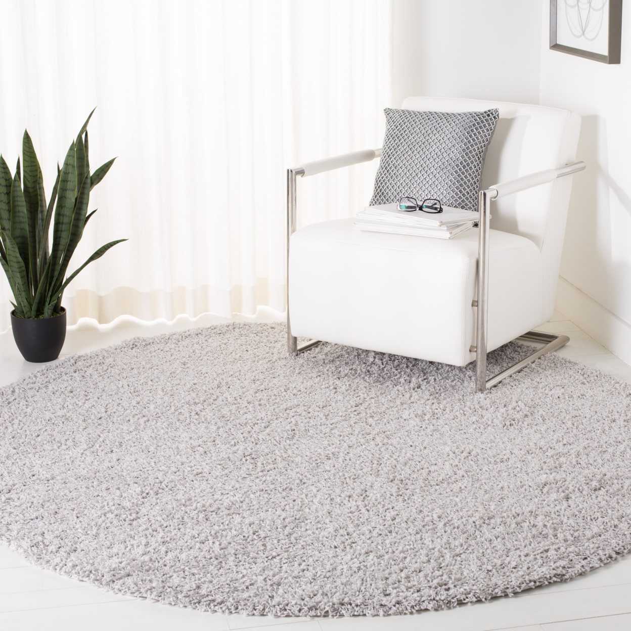 SAFAVIEH Athens Shag Collection SGAS119S Silver Rug - 6' 7 Round