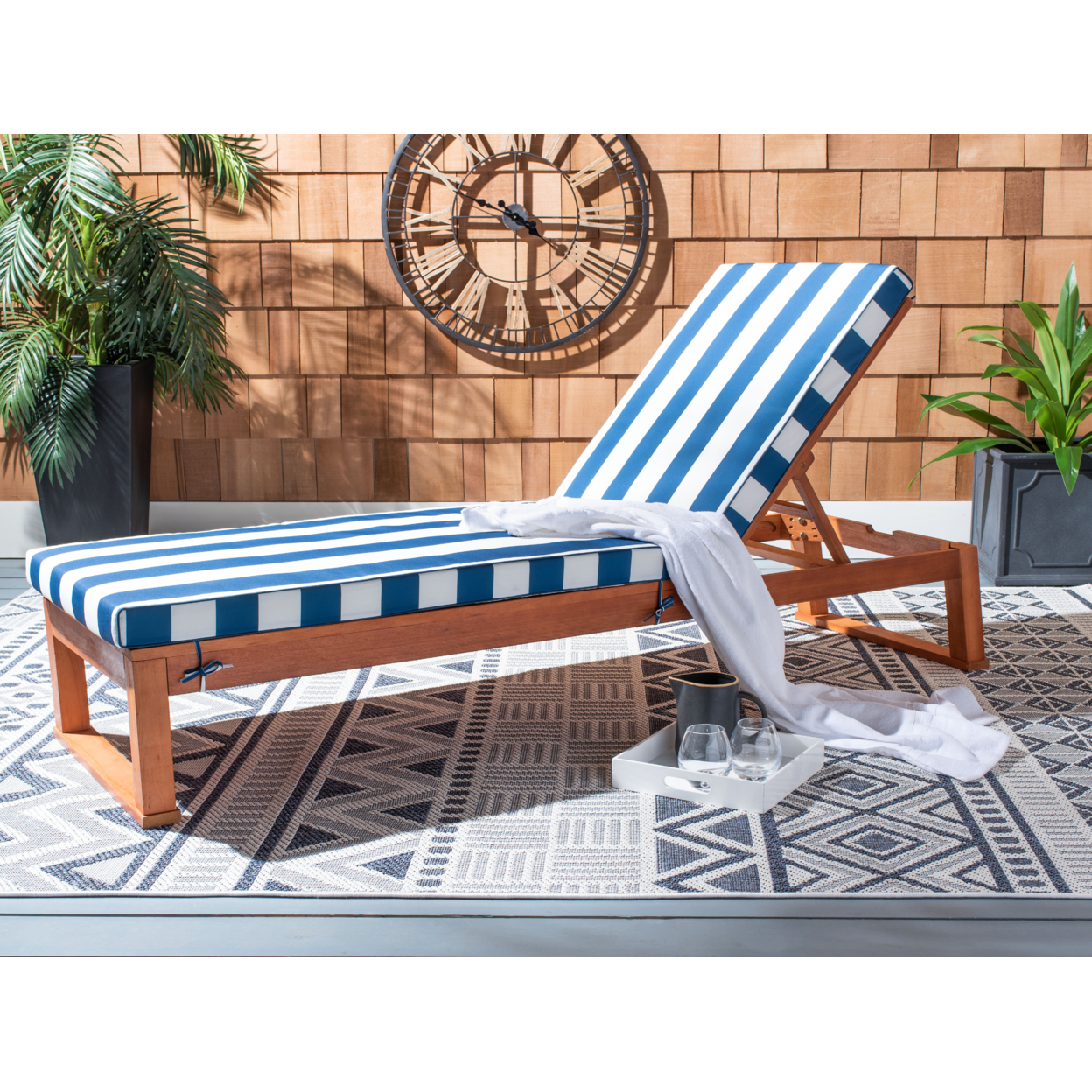 SAFAVIEH Outdoor Collection Solano Chaise Sunlounger Natural/Navy