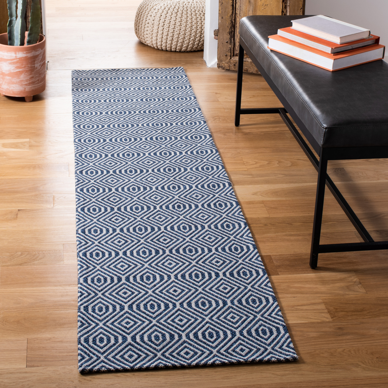 SAFAVIEH Augustine Collection AGT401M Navy/Light Grey Rug - 6' 4 Square