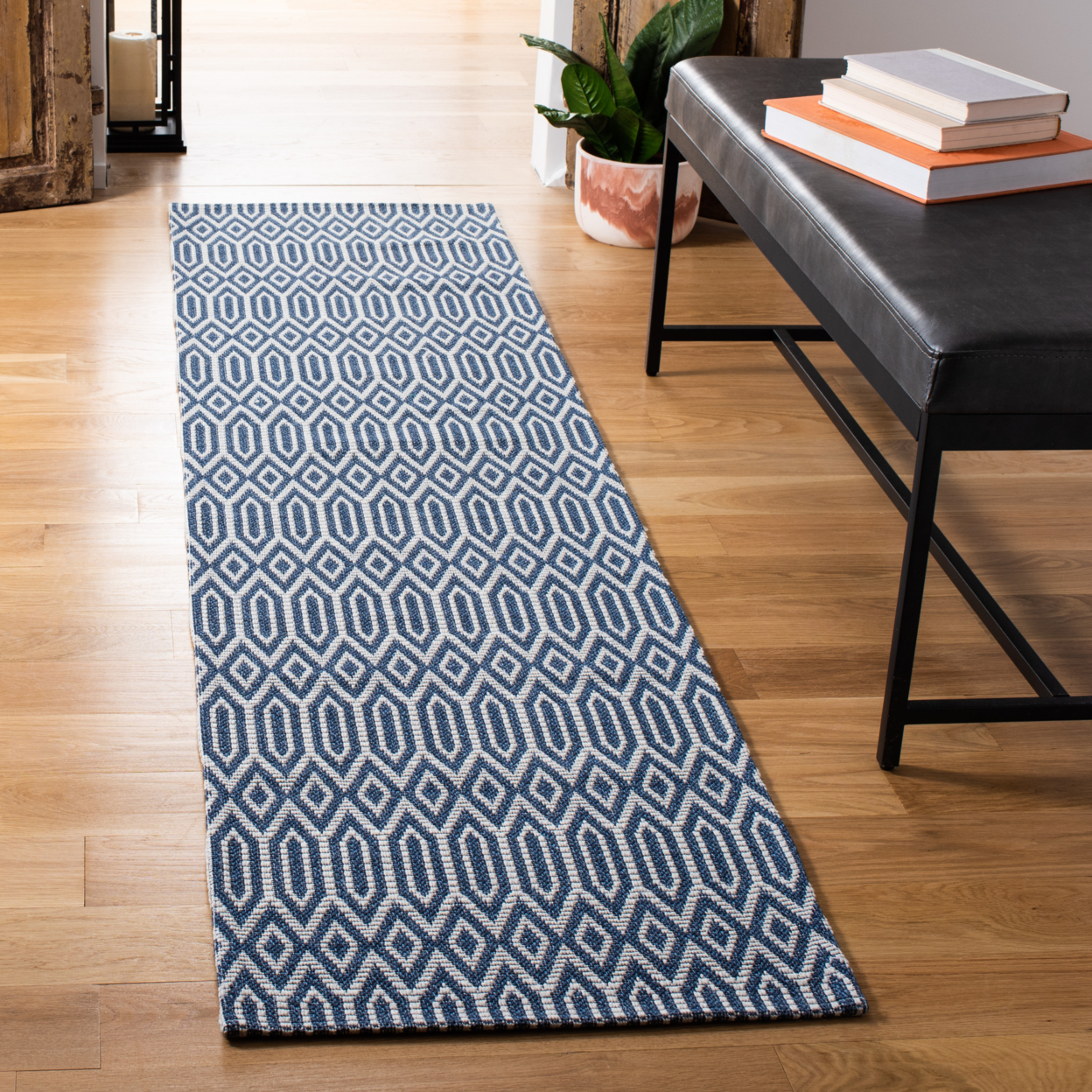 SAFAVIEH Augustine Collection AGT405M Navy/Light Grey Rug - 6' 4 Square