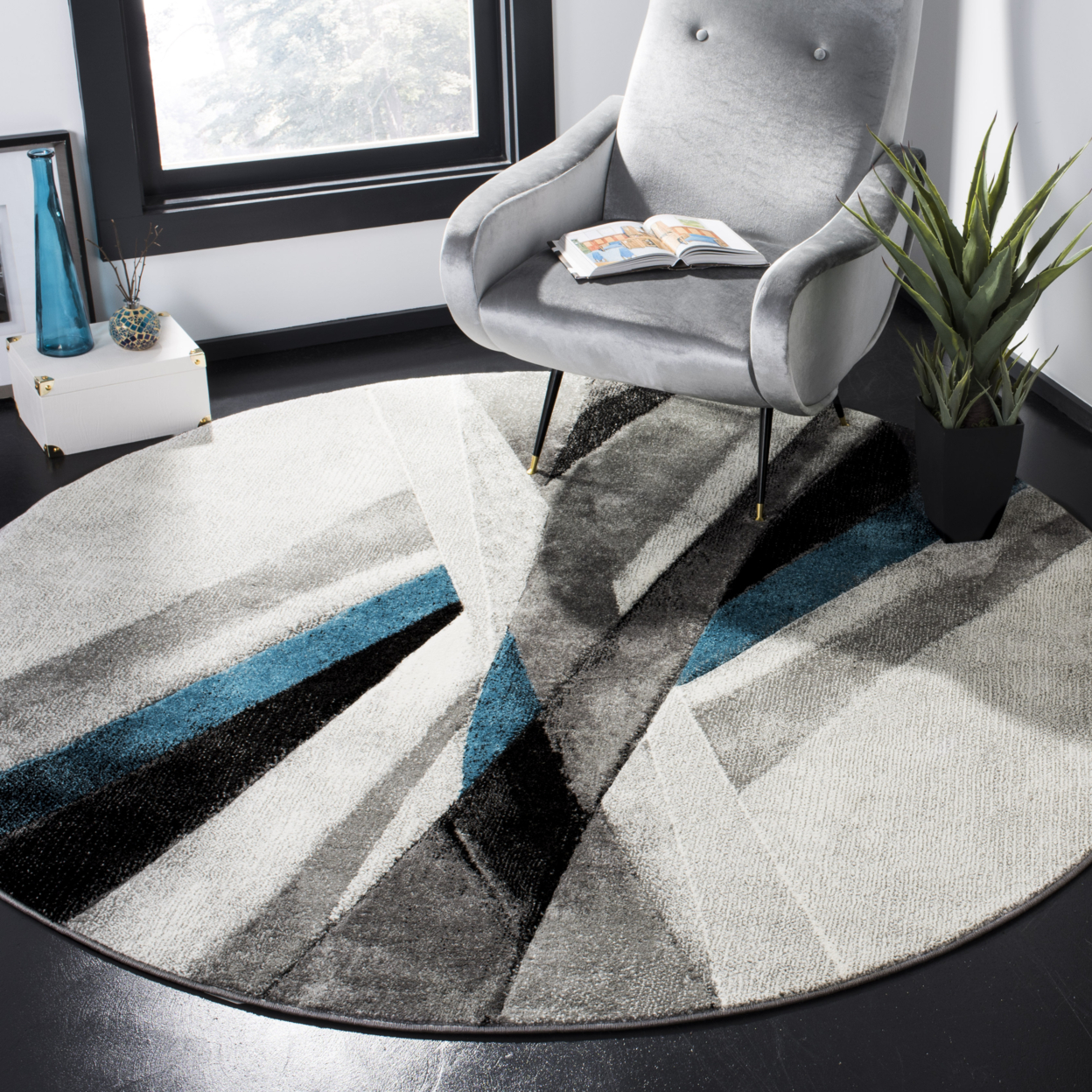 SAFAVIEH Hollywood Collection HLW710D Grey / Teal Rug - 9' Round