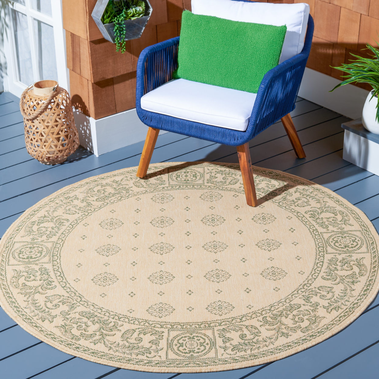 SAFAVIEH Outdoor CY1356-1E01 Courtyard Natural / Olive Rug - 6' 7 Round