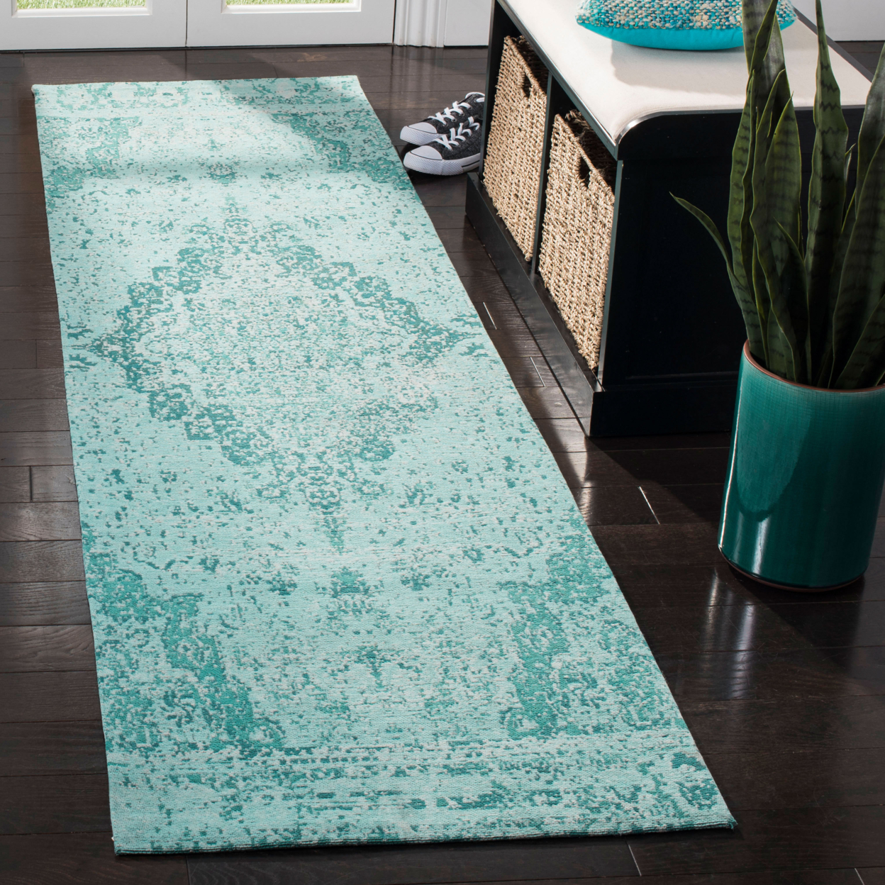 SAFAVIEH Classic Vintage Collection CLV110K Teal Rug - 2' 3 X 8'