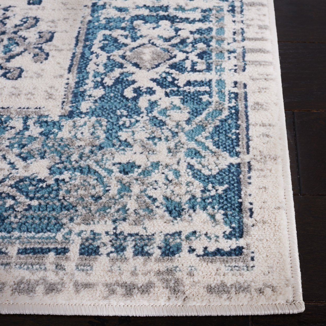 SAFAVIEH Madison Collection MAD864M Blue / Ivory Rug - 6' 7 Square