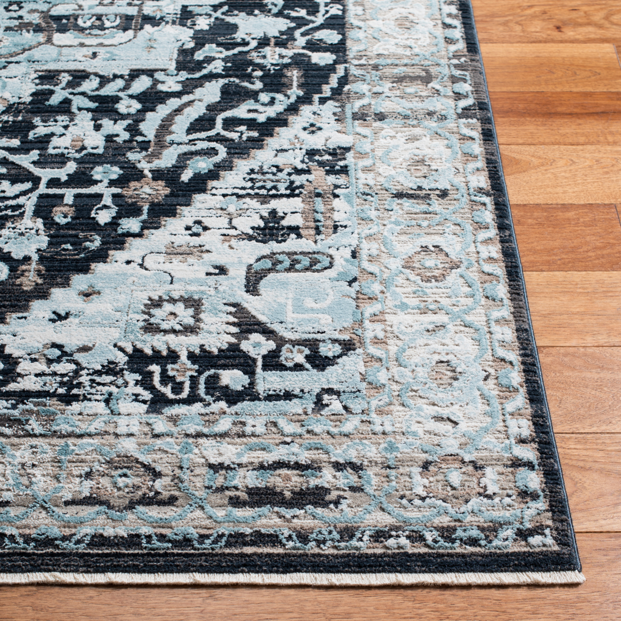 SAFAVIEH Mayflower Collection MAY215M Blue / Ivory Rug - 2' 2 X 9'