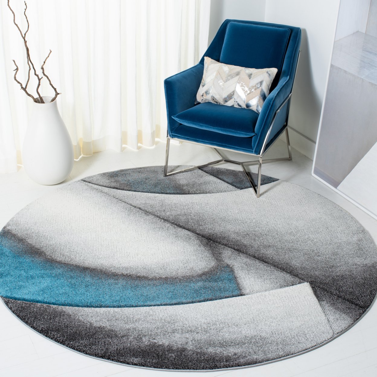 SAFAVIEH Hollywood Collection HLW716M Grey / Blue Rug - 6-7 X 6-7 Square