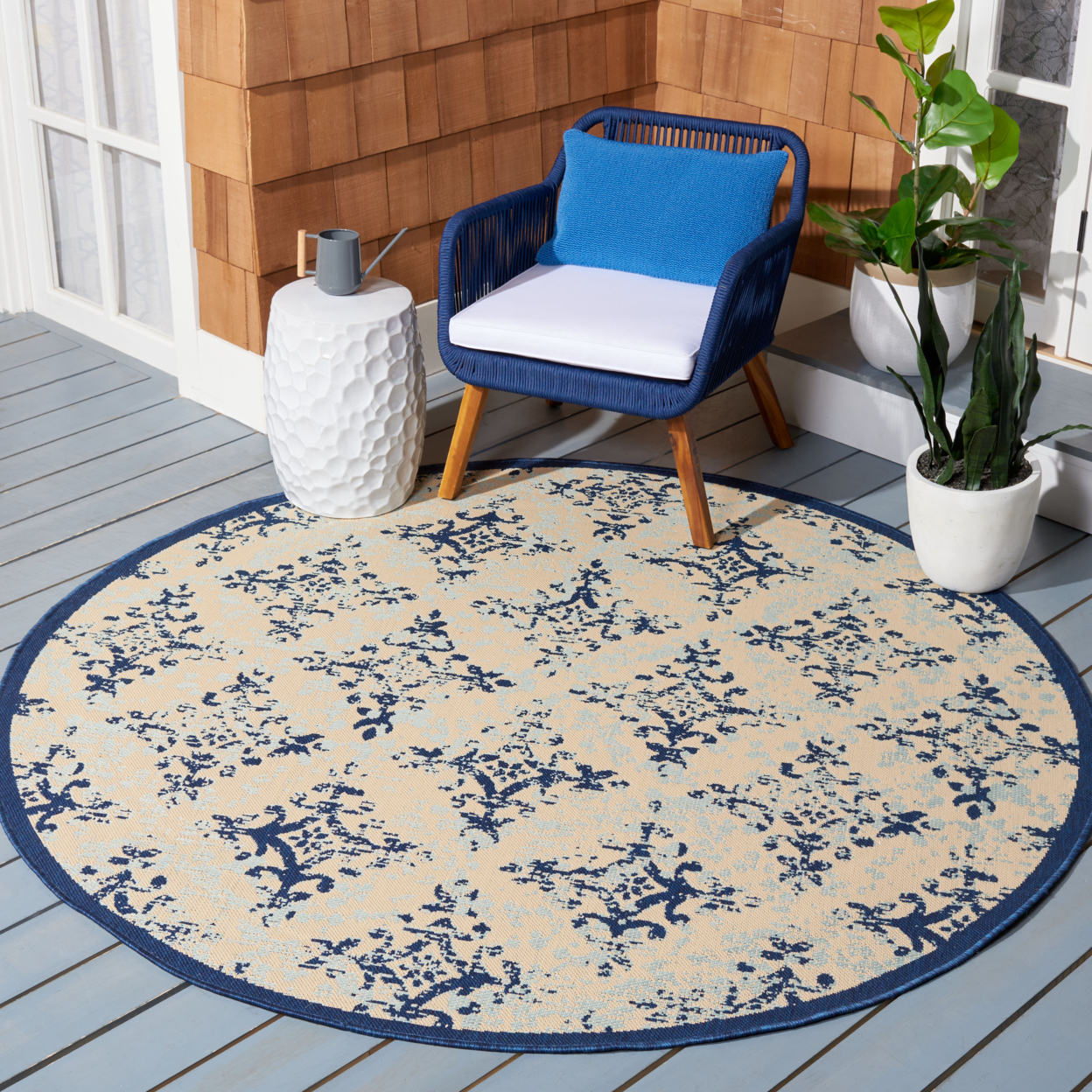 SAFAVIEH Outdoor CY6784-25812 Courtyard Ivory / Navy Rug - 6' 7 Square
