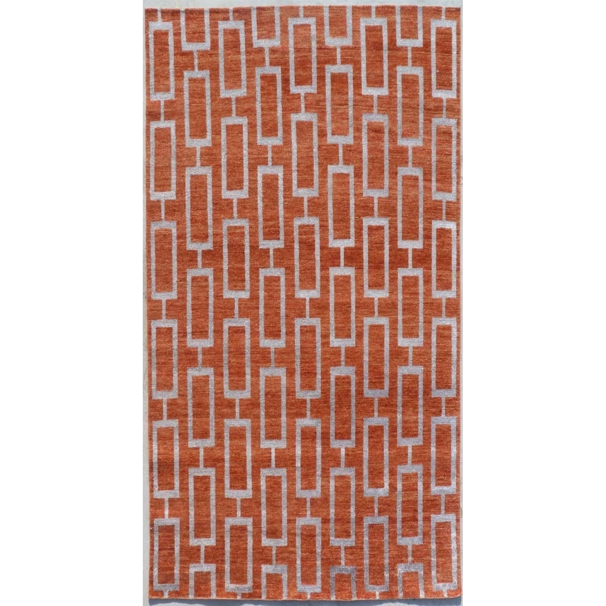 SAFAVIEH Stone Wash STW203A Hand-knotted Rust Rug - 4' X 6'