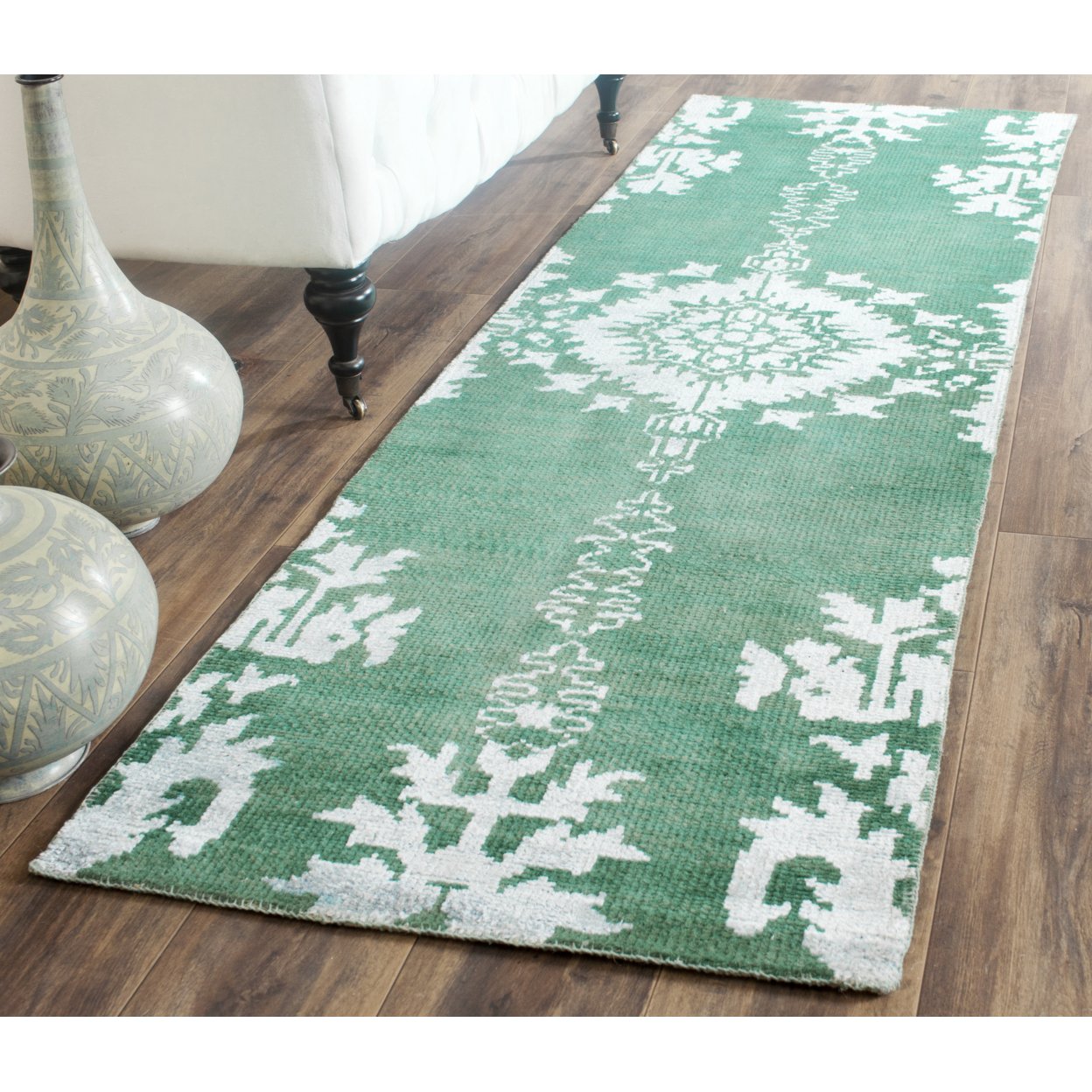 SAFAVIEH Stone Wash STW235D Hand-knotted Emerald Rug - 3' X 5'