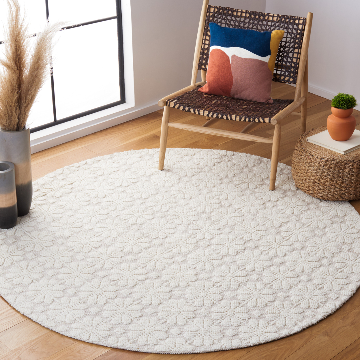 SAFAVIEH Vermont Collection VRM106A Handwoven Ivory Rug - 3 X 5
