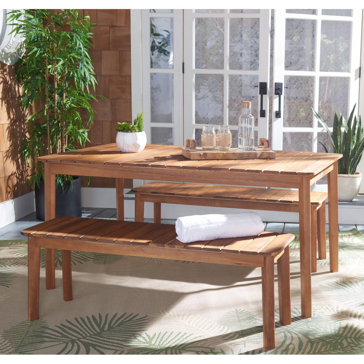 SAFAVIEH Outdoor Collection Europa Dining Set Natural