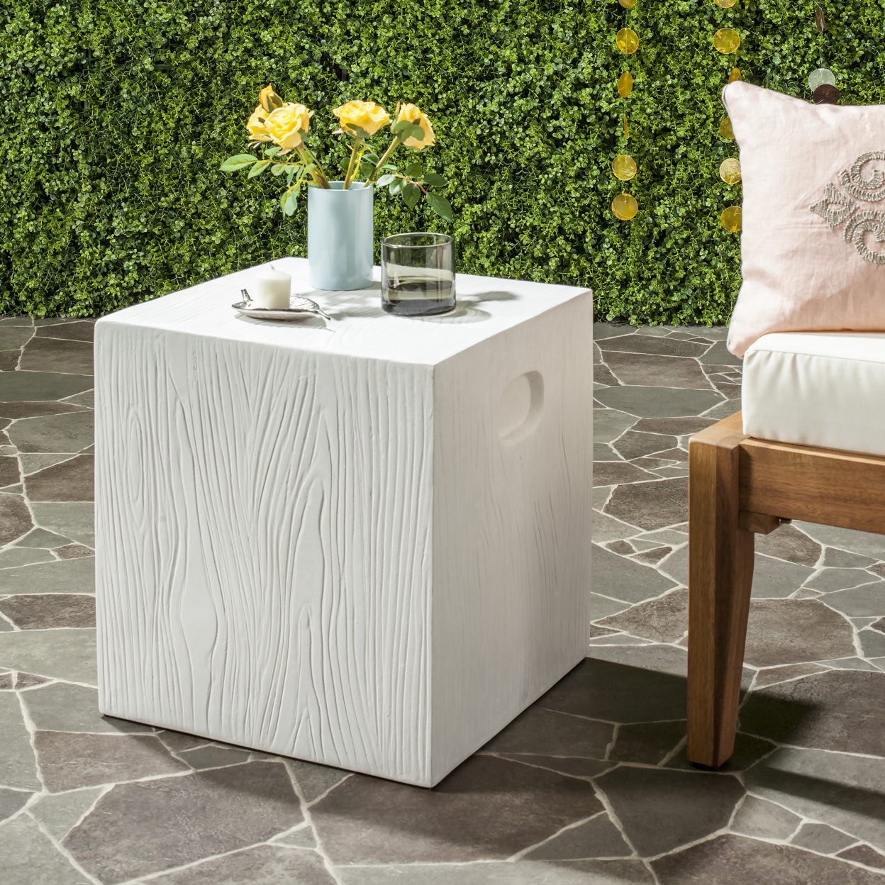 SAFAVIEH Outdoor Collection Cube Concrete Accent Stool Ivory