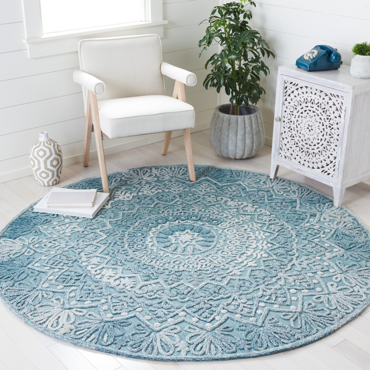 SAFAVIEH Trace Collection TRC601K Turquoise / Green Rug - 2' 3 X 9'