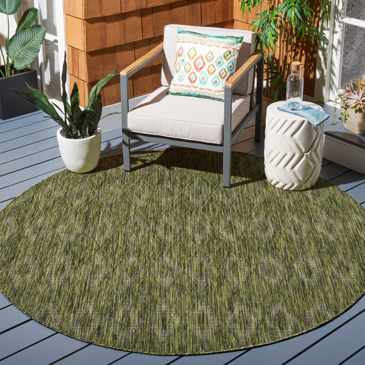SAFAVIEH Outdoor CY8522-37922 Courtyard Collection Olive Rug - 2' 3 X 8'