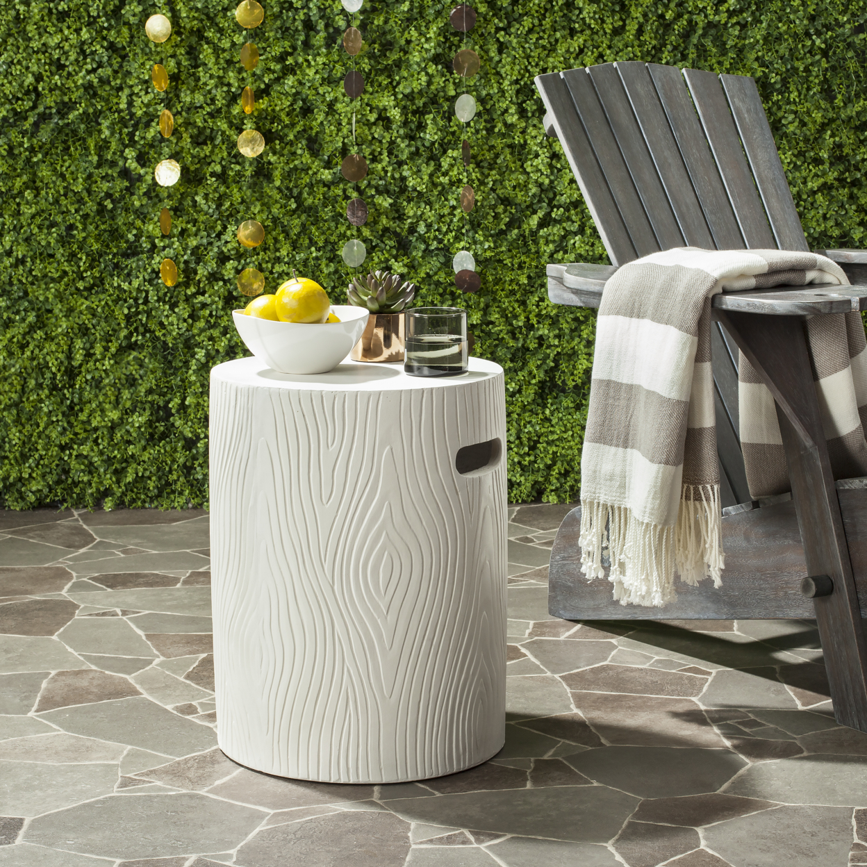 SAFAVIEH Outdoor Collection Trunk Concrete Accent Stool Ivory