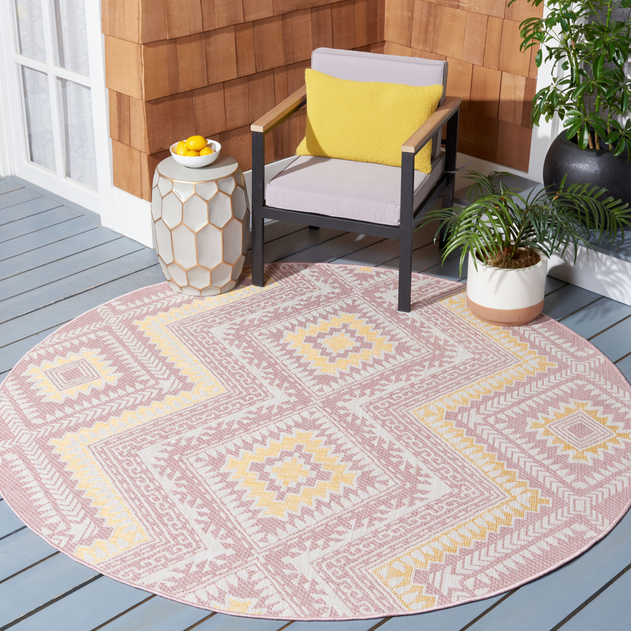 SAFAVIEH Outdoor CY8548-56221 Courtyard Pink / Gold Rug - 6' 7 Square