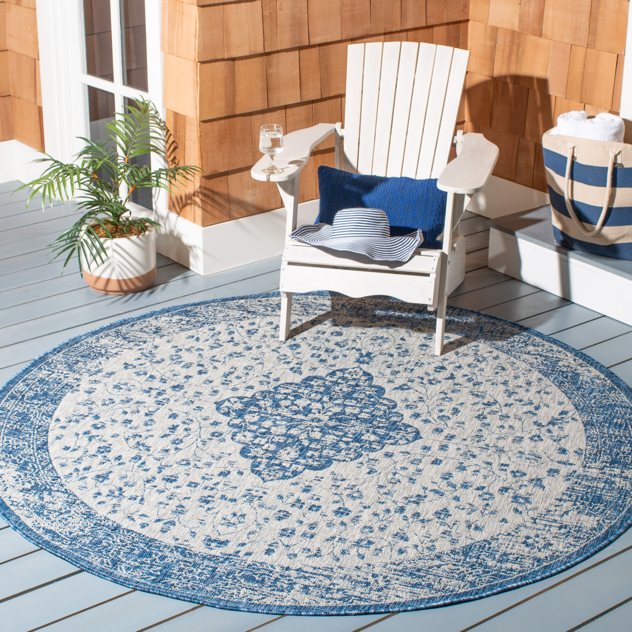 SAFAVIEH Outdoor CY8720-36812 Courtyard Blue / Grey Rug - 6' 7 Square